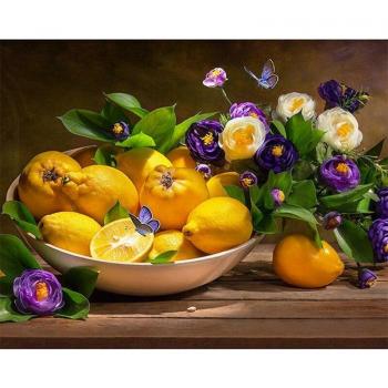 Strass et fleurs en peinture diamant