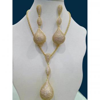 Set de Collares y Pendientes GODKI