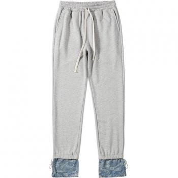 Pantalones de calle con bandana patchwork para hombre