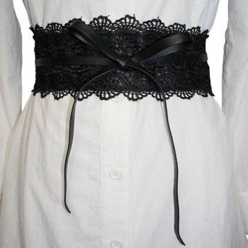 Cinturón de Lujo en Encaje Negro – Moda Nupcial