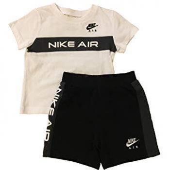 Combo Nike Air: Camicia e Shorts in Comfort
