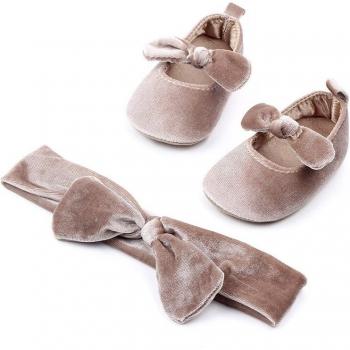 Chaussures pour nouveau-nés en velours