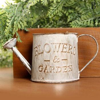 Petite jardinière en seau