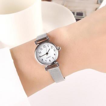 Weibliche Luxus Quarzuhr mit Weißem Edelstahlarmband, Klassisches Design