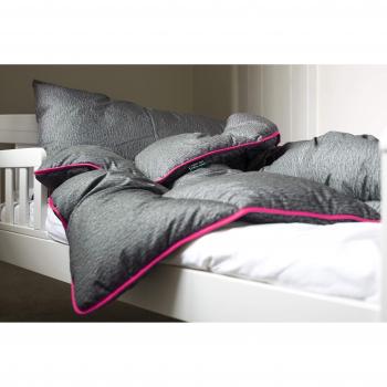 Night Owl Twin‑Size Duvet Quilt – 10.5 Tog – Quick‑Use Printed Design – Dark Grey/Pink