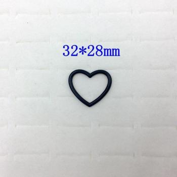 DIY Herzringe Schwarz für Choker und Kragen