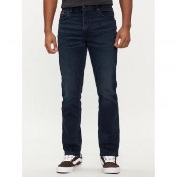 Wild Horse Wrangler Slim Fit Jeans 32