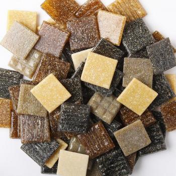 Set de Azulejos de Cuarzo (200 g) con Maceta y Florero en Color Mezclado – 66 Piezas