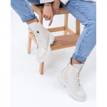 ISSA Plus 40 Weiße Stiefel mit Gummizug