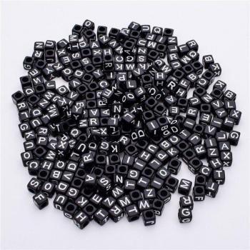 Colección 200 Cajas Cuadradas Negras con Letras Inglesas en Dorado y Plata – DIY Joyería