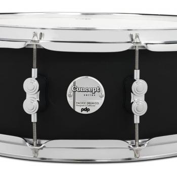 Caisse claire PDP Drums 14 x 5,5 pouces finition satin noir