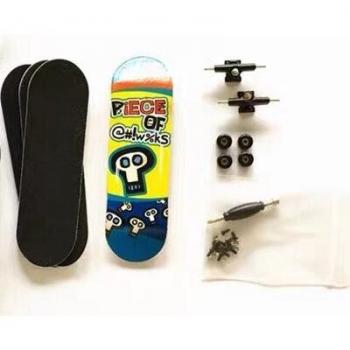 32 mm Canadian Maple Wood Pro Finger Skateboard