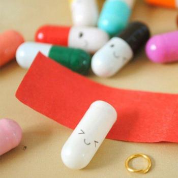 Cápsulas de Amor con Mensajes en Blanco