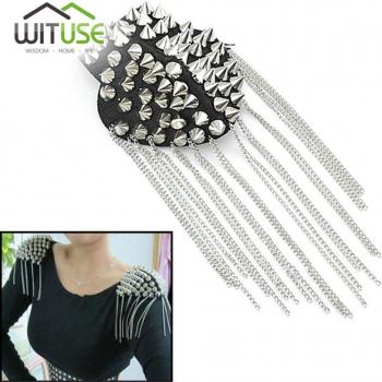 Gothic Edge WITUSE – Rivets, Pointe et Pompon en Argent
