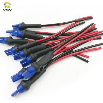 Base T10 Hembra + Enchufe W5W (Línea Automotriz)