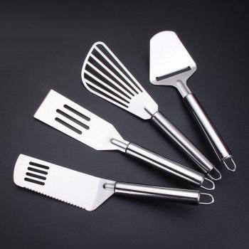 Utensilios Esenciales para Pizza y Pasteles