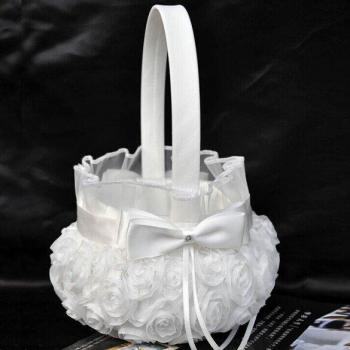 Fleur d’Amour – Panier Nœud Papillon & Rose