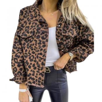 Vestiaire Léopard : jean oversize manches longues