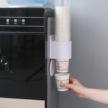 Automatischer Einwegbecher-Spender