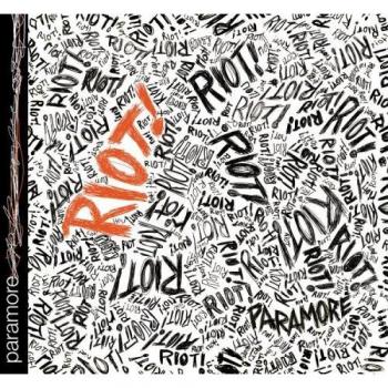 Riot ! CD + MVI : Édition limitée