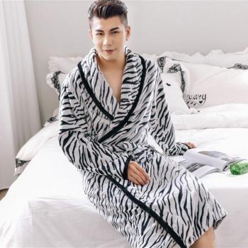 Turn-down Collar Bathrobe