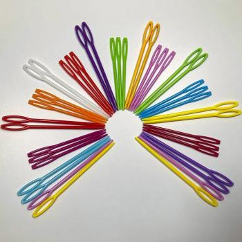 Knitting Needles and Crochet Hooks Set