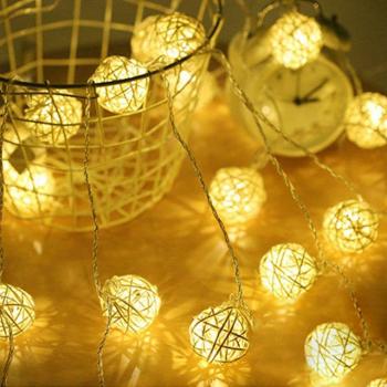 Decoración Navideña Rattan 2,5 m con Luces LED