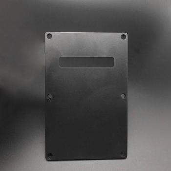 Cubierta de cavidad de trémolo y golpeador de PVC para guitarra eléctrica ST, negro/blanco