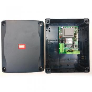 Sistema di controllo motori Alcor N da BFT con parametri 230V50/60Hz e codice D113706 00002
