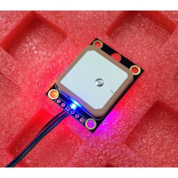 Antena de GPS Chip 7020 con Protocolo NMEA0183