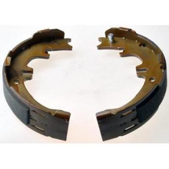 DENCKERMANN Rear Axle Drum Brake Shoes Kit B120154