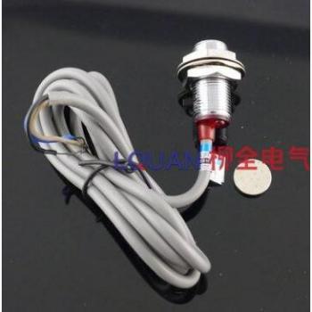 5 uds Sensor Hall M12 NJK-5002B NPN/PNP NO/NC 3 Alambres 6-36VDC con Imán