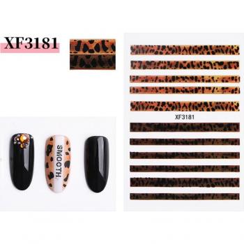 Décorations d'ongles léopard mat