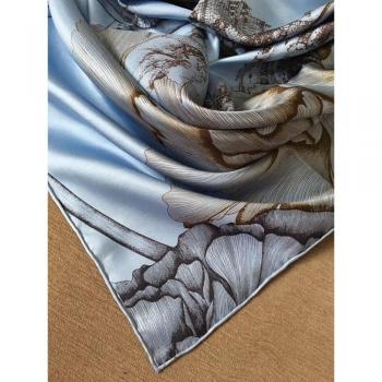 Foulard carré en soie 35 luxe