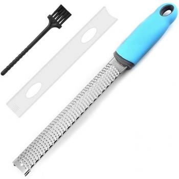 Handheld Grater for Fruits and Nuts