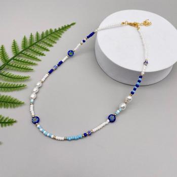 Strand-Halskette aus gemischten Perlen