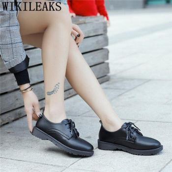 Zapatillas de mujer negras estilo Oxford