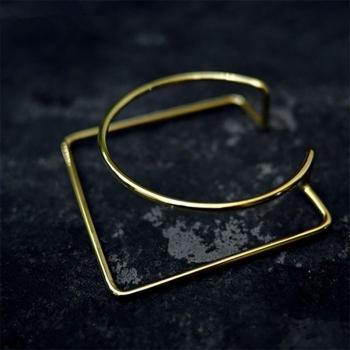 Brazalete Abierto Cuadrado