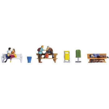 Set pronto H0 “Panchine con Persone” – 15238