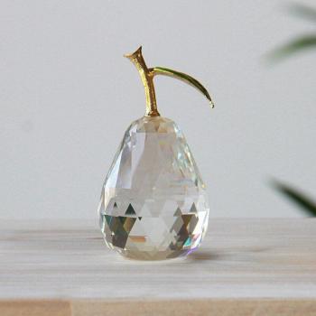 Pera Brillante en Vidrio