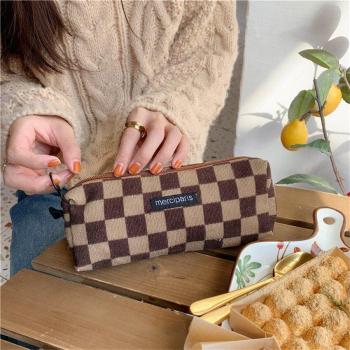 Estuche de Maquillaje con Estilo Coreano