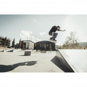 Torrance ABEC 5 Skateboard by Hudora