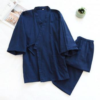 Bata y Camisa de Gasa Gris