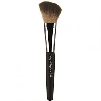 PENNELLO BLUSH OBLIQUO PER DEFINIRE GLI ZIGOMI NÂ°26