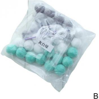 Plüsch‑Bunte Poms 30 Stück – DIY Dekoration