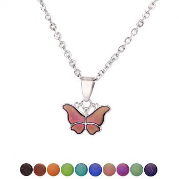 Collar de Mariposa con Efecto Emocional