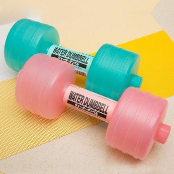 Bouteille de gymnastique aléatoire