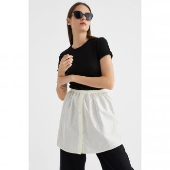 Falda Camisa Mirach Crema: Diseño Único y Cómodo
