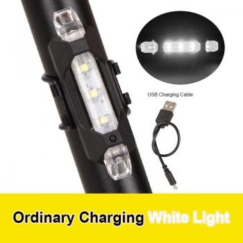 Luz frontal recargable 300 lúmenes para ciclistas
