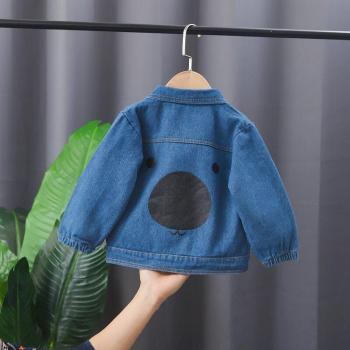 Prenda exterior vaquera para niño